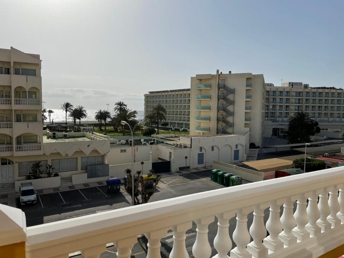 Apartamentos Roquetas Beach Roquetas de Mar Luaran gambar