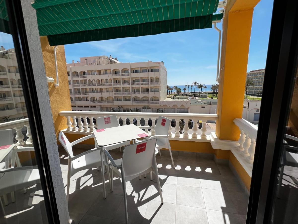 Apartamentos Roquetas Beach Roquetas de Mar Luaran gambar