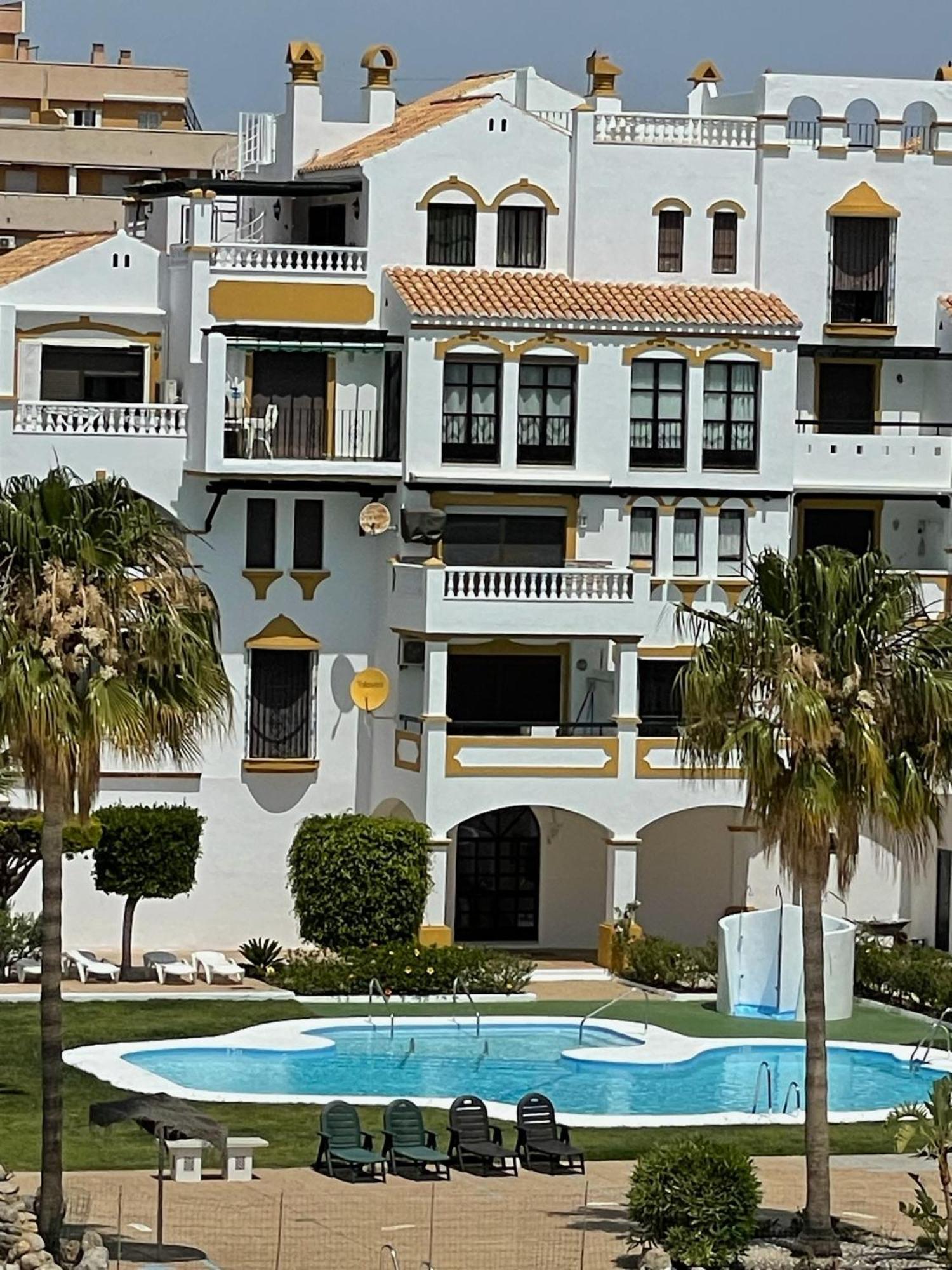Apartamentos Roquetas Beach Roquetas de Mar Luaran gambar