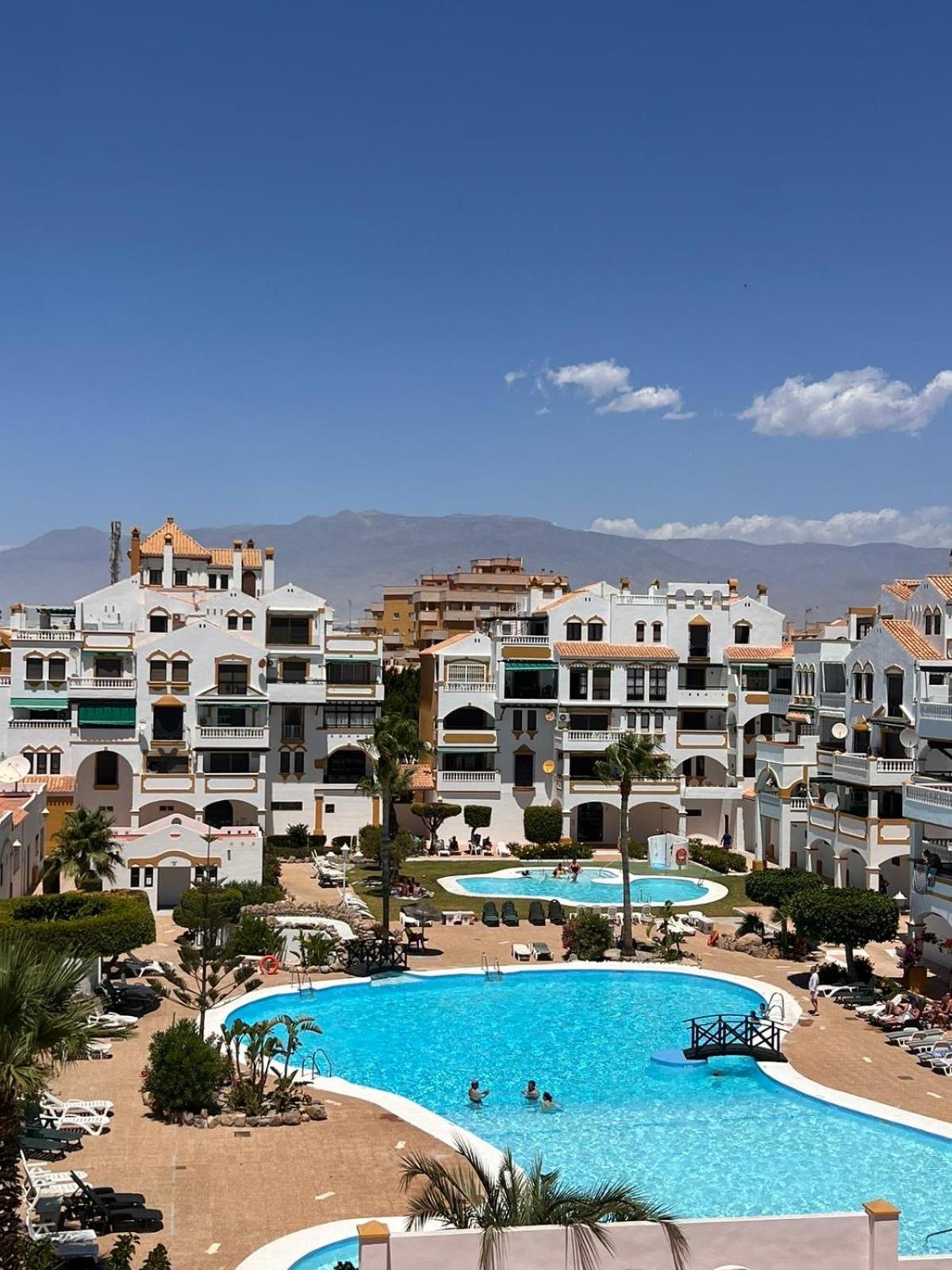 Apartamentos Roquetas Beach Roquetas de Mar Luaran gambar