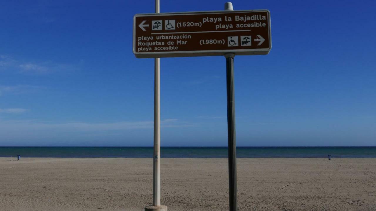 Apartamentos Roquetas Beach Roquetas de Mar Luaran gambar